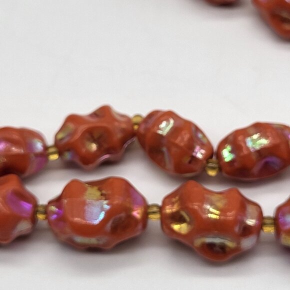 Vintage Austria Iridescent Molded Lumpy Coral Color Bead Necklace - Picture 7 of 12